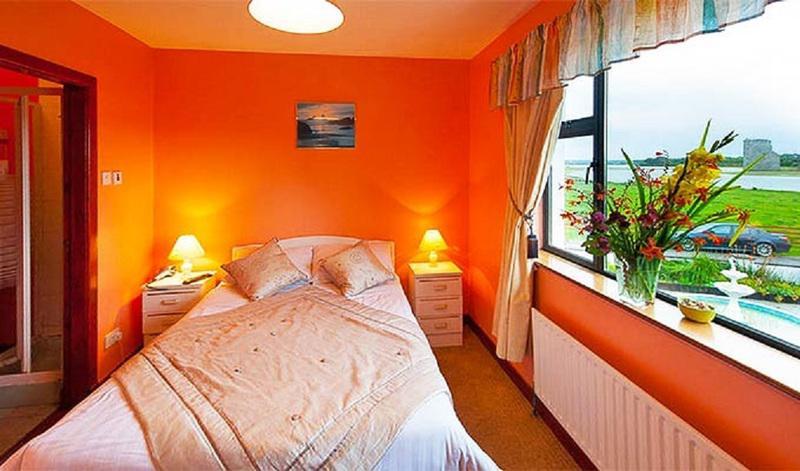 Bed and Breakfast Castle View House à Ballylongford Extérieur photo